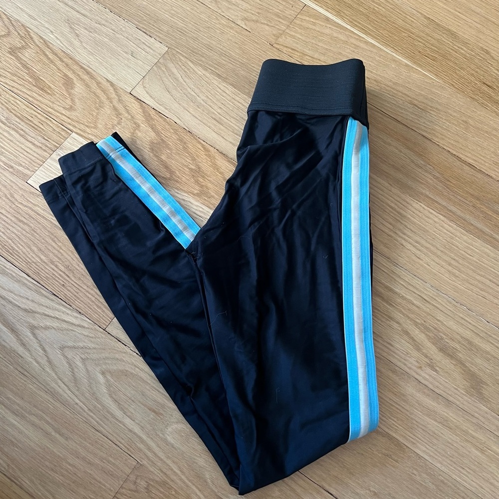 KORAL black high waisted leggings with stripe on side